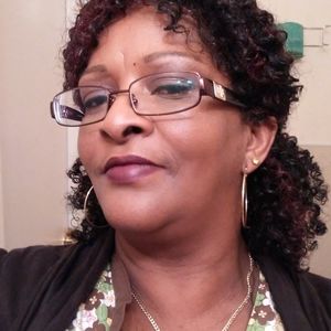 Meet your Posher, Virginia